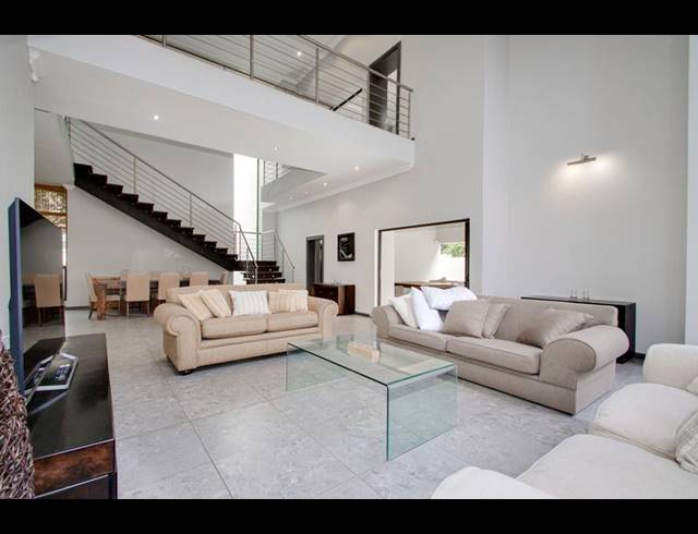 3 BEDROOM PROPERTY TO RENT IN BRYANSTON